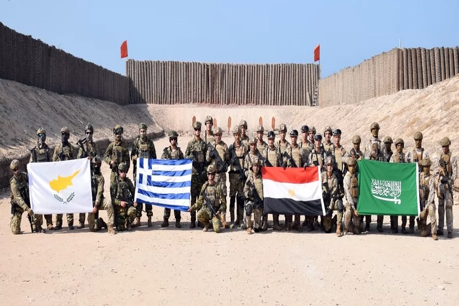 «استمرار فعاليات التدريب المشترك “ميدوزا -14” في جمهورية مصر العربية لتعزيز التعاون العسكري»