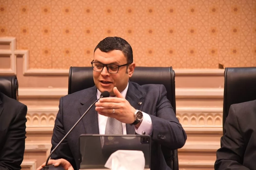 «تدشين المرحلة السابعة من توصيل الكهرباء لأراضي مشروع بيت الوطن»