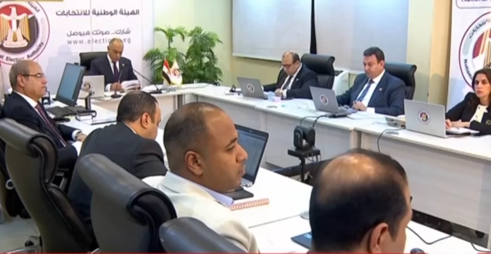 «تزايد الإقبال الجماهيري في القرى والنجوع: الناخبون يؤكدون حضورهم في الانتخابات»