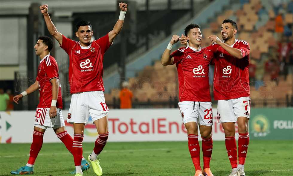 «عودة قوية» داري ورضا يظهران في قائمة الأهلي لمواجهة الجيش.. والشناوي خارج الحسابات