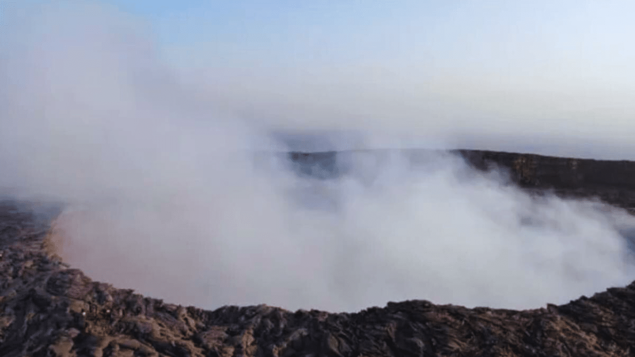 <p><strong>ثوران بركان إثيوبيا 2025 يثير قلق الدول المجاورة ما هي الدول المتضررة</strong></p>