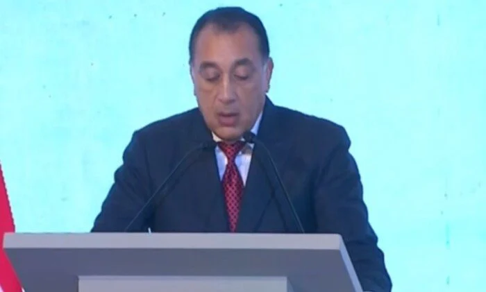 مدبولي يعلن عن تطوير 1426 وحدة ومنشأة صحية تابعة لوزارة الصحة والسكان