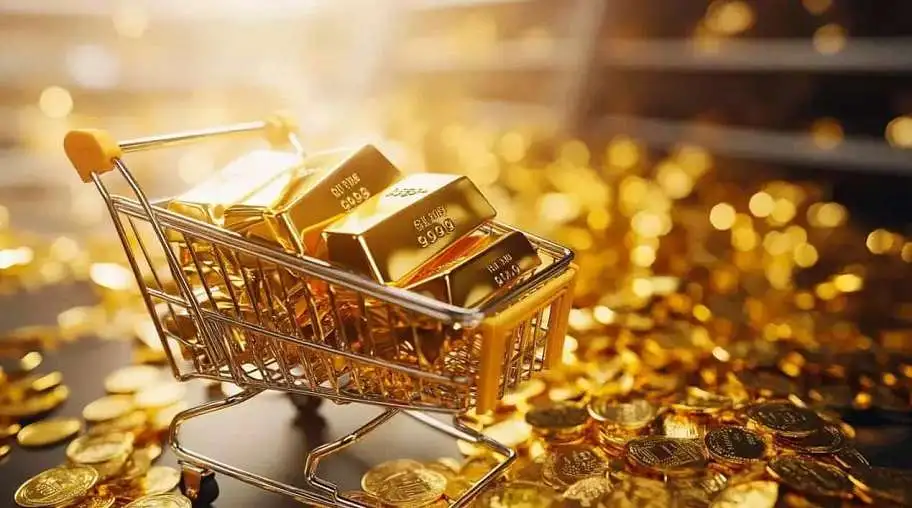 «توقعات خبير اقتصادي: أسعار الذهب حتى نهاية العام»