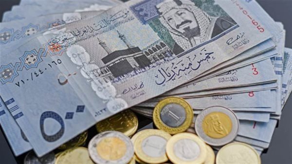 «تراجع سعر الريال السعودي مقابل الجنيه المصري في نهاية تعاملات الخميس»