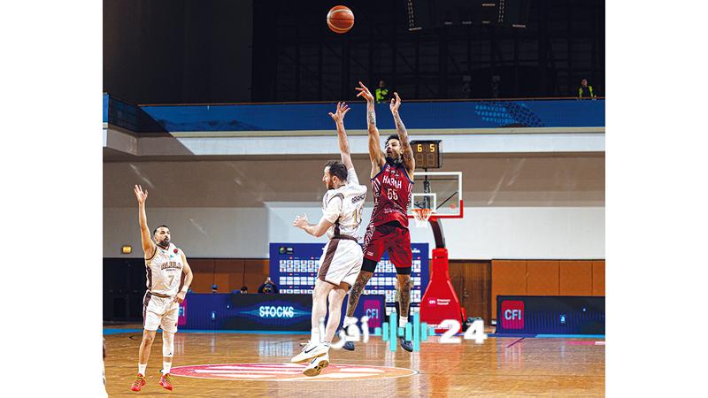 دي ماركو يقود الشارقة لفوز قاتل على حساب العُلا في الثواني الأخيرة