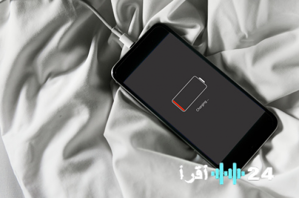 5 أخطاء شحن مدمرة تسرق سنوات من عمر بطارية هاتفك دون أن تدري