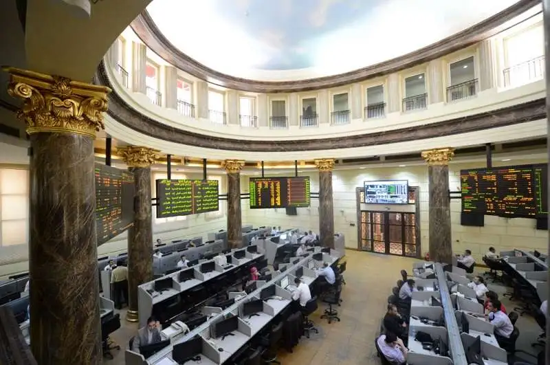 «إشارات إيجابية تدفع البورصة للارتفاع في منتصف تعاملات يوم الاثنين 2 مارس 2026»