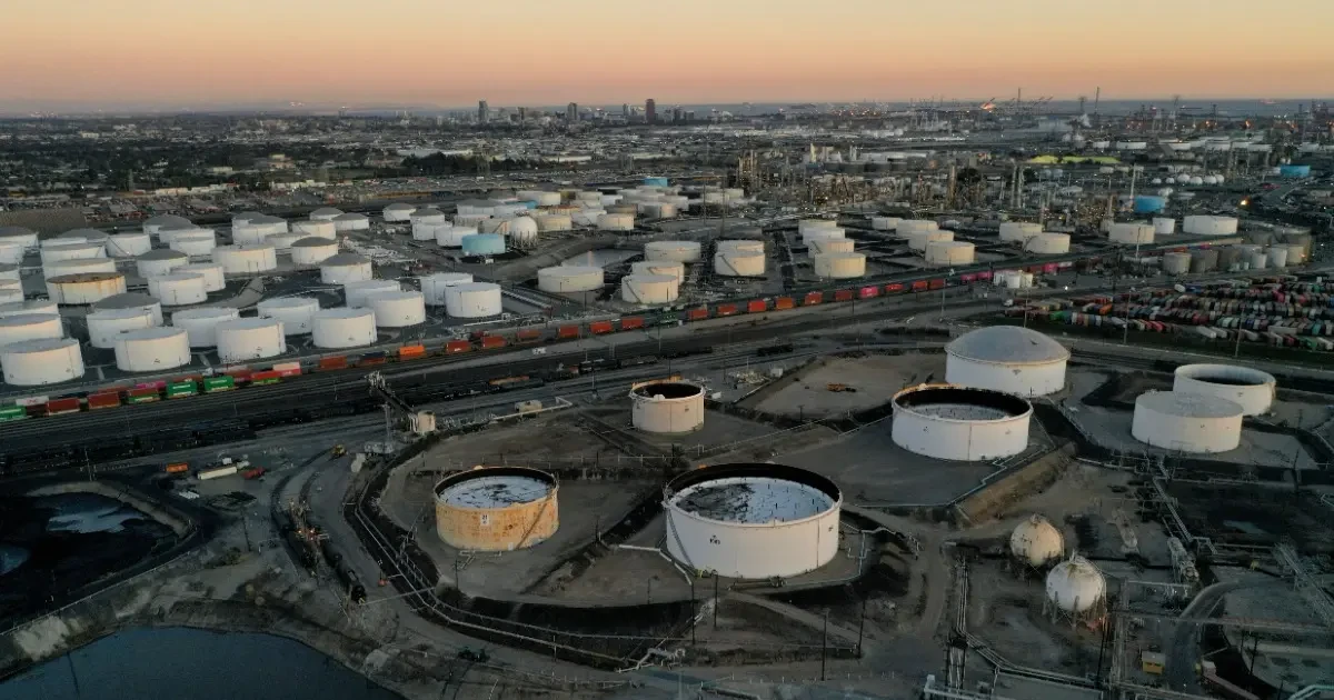 «تباين متوقع في أسعار البنزين والديزل اليوم» أسعار الوقود في 19 مارس 2026 تشهد تحولات ملحوظة