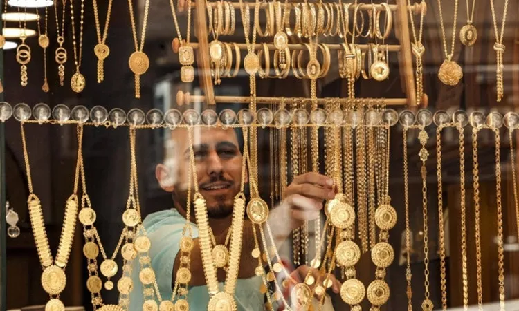 «أسعار الذهب اليوم في مصر تسجل أرقاماً جديدة» أسعار السوق تتأرجح وسط توقعات المستثمرين