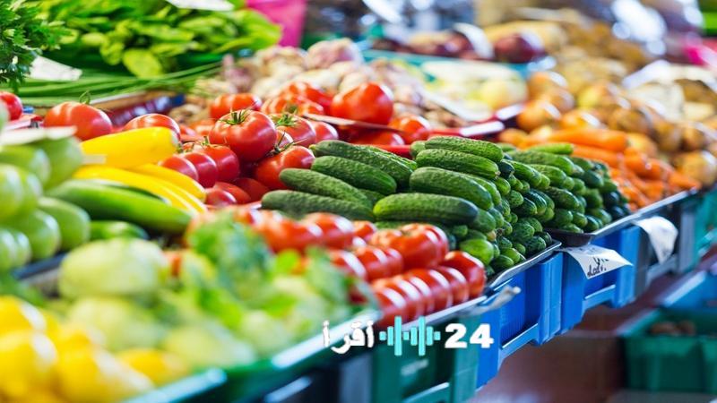 أسعار الخضار في السوق المركزي اليوم: البندورة بـ60 قرشًا والخيار بـ30 قرشًا