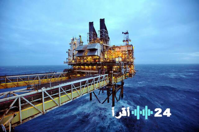 سعر برميل نفط عُمان يتجاوز 165 دولاراً مع ارتفاعه 13.8 دولار في العقود الآجلة