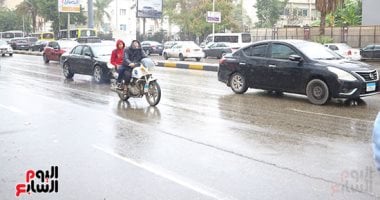 أمطار متفاوتة الشدة تضرب القاهرة والجيزة في ثاني أيام عيد الفطر