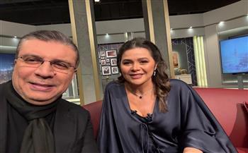 ماجد الكدواني ويسرا اللوزي يرويان كواليس “كان يا ما كان” في برنامج عمرو الليثي الليلة