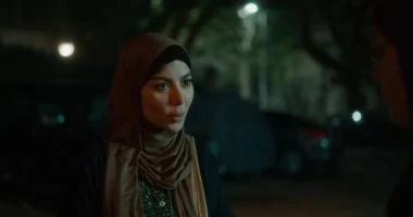 «دراما الإثارة تتجسد في الحلقة 14 من رأس الأفعى» هبة عبد الغني تصدم كارولين عزمي بعنف بعد ارتفاع شعبيتها داخل الجماعة