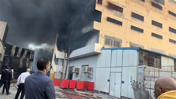 محافظ الدقهلية يتابع مستجدات حادث حريق مصنع قطع غيار السيارات في طلخا