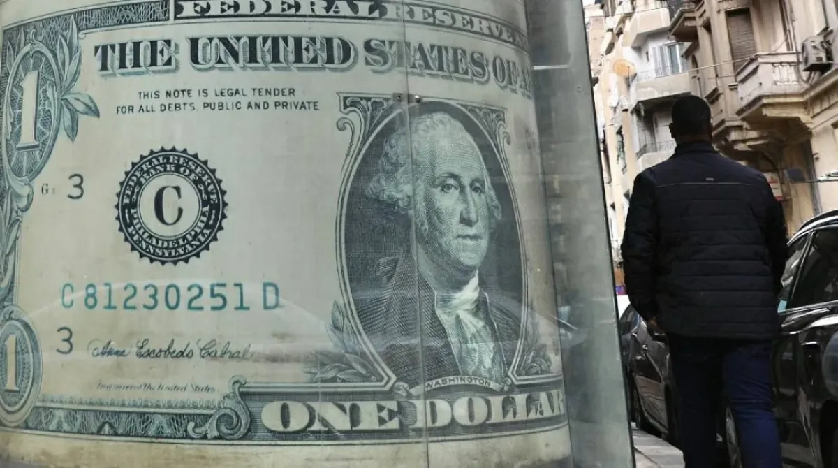 «ترقب حذر» الدولار يحافظ على ثباته في مصر قبل استئناف المصارف لعملها عقب الإجازة