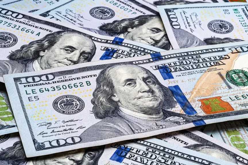 سعر الدولار مقابل الجنيه المصري يتأثر بقرار الفيدرالي اليوم الأحد 22 مارس 2026