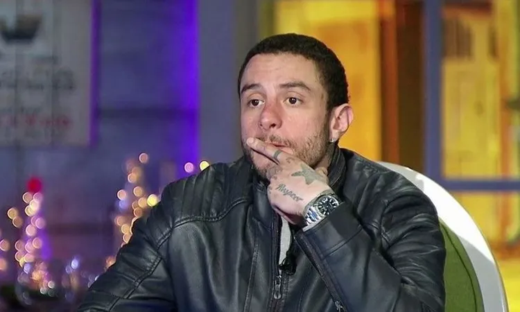 أحمد الفيشاوي يعبّر عن دهشته وصمته إزاء قرار سحب فيلم سفاح التجمع من السينمات