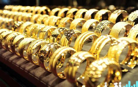 انخفاض ملحوظ في سعر الذهب مع انتهاء تعاملات اليوم الأحد في فلسطينيو48