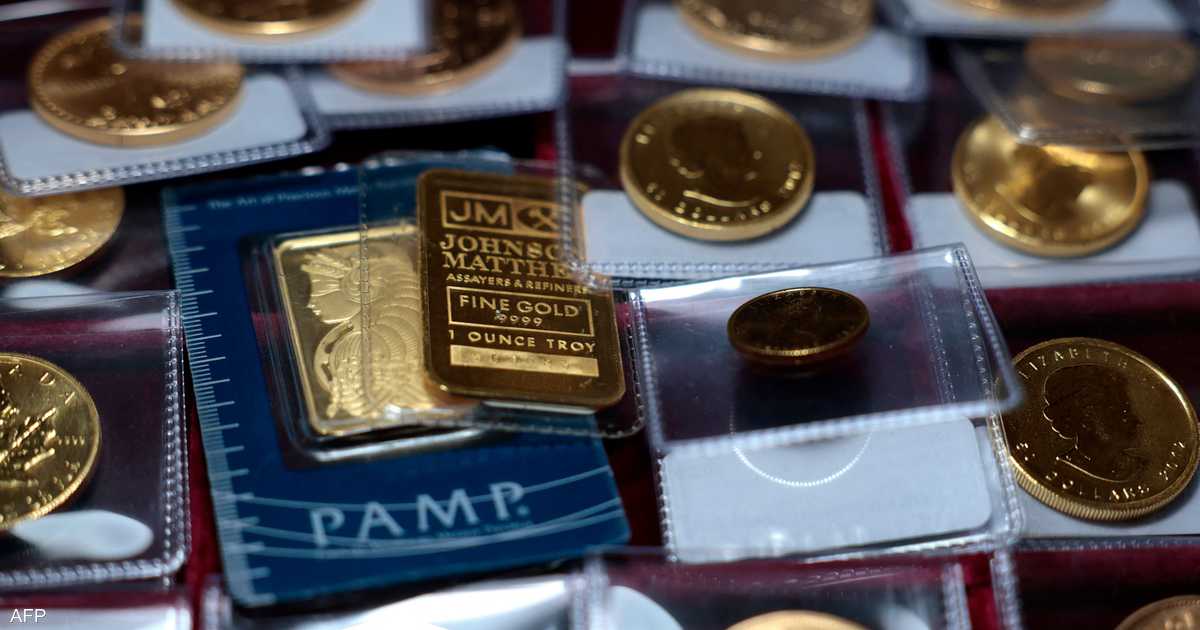 تراجع الذهب إلى أدنى مستوياته منذ سنوات أقل من 4500 دولار وسط خسائر متتالية