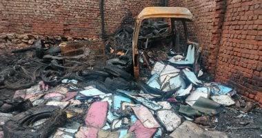 حريق مخزن منشأة ناصر يتسبب في تلف سيارة وإتلاف مئات إطارات السيارات