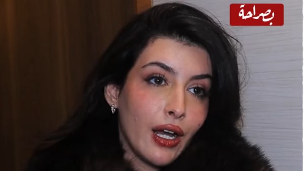 سارة بركة وزوجتها تحتفل بعيد الأم بصورة جميلة من الطفولة مع والدتها تجسد أ Overall داستان ملهف وشعور رائع