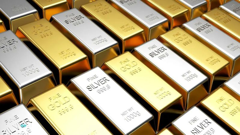الذهب يواصل الارتفاع مع تراجع الدولار وترقب مستجدات الحرب
