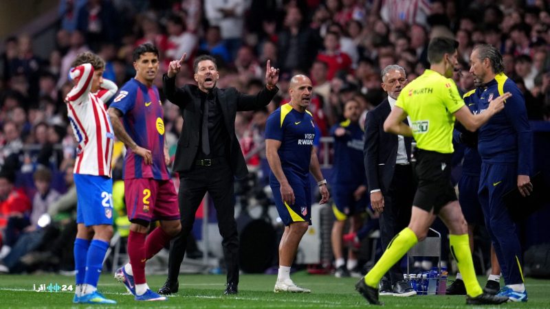 ريال مدريد غاضب.. 10 قرارات مشبوهة منحت برشلونة الصدارة!