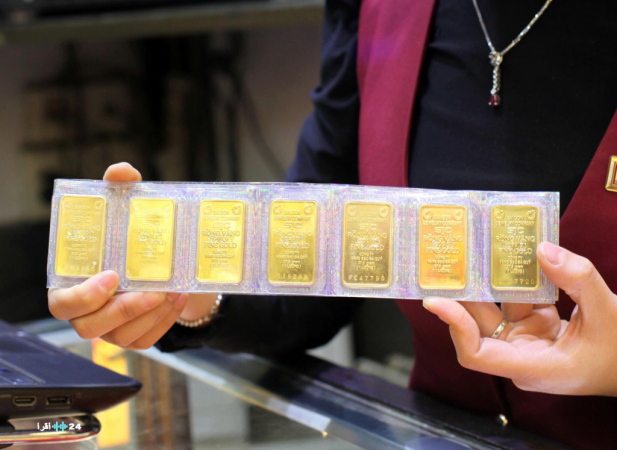 سعر الذهب اليوم، 1 أبريل 2026: يرتفع للجلسة الرابعة على التوالي، ويبقى عند 178 مليون دونغ فيتنامي للأونصة.