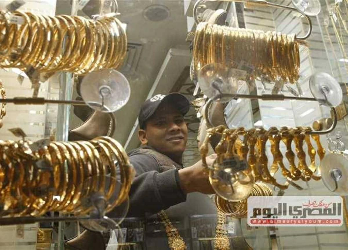 عيار 21 الآن بالمصنعية.. سعر الذهب اليوم الثلاثاء 19 مايو 2026 بعد تراجعه 10 جنيهات في ختام التعاملات