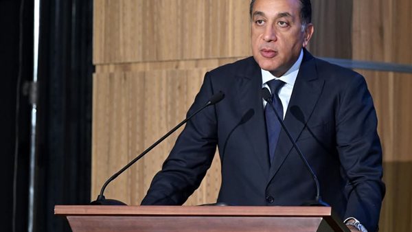 تفاصيل قرارات مجلس الوزراء الجديدة بشأن الكنائس والخدمة المدنية والتأمين الصحي