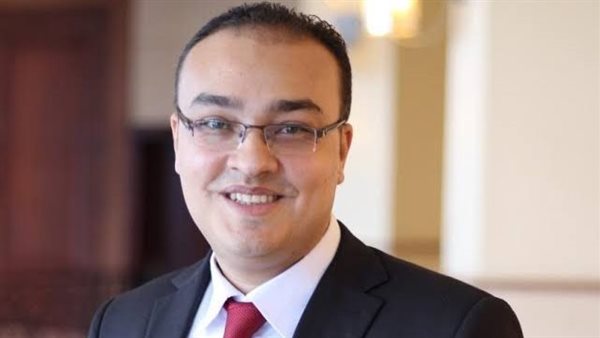 خبير أسواق مال يحلل دوافع تثبيت المركزي للفائدة وسط ضغوط عالمية وتذبذب التضخم