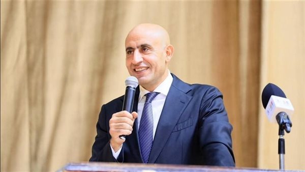 الثانوية العامة والبكالوريا في مقارنة شاملة بين المواد والمجموع وفرص الامتحان