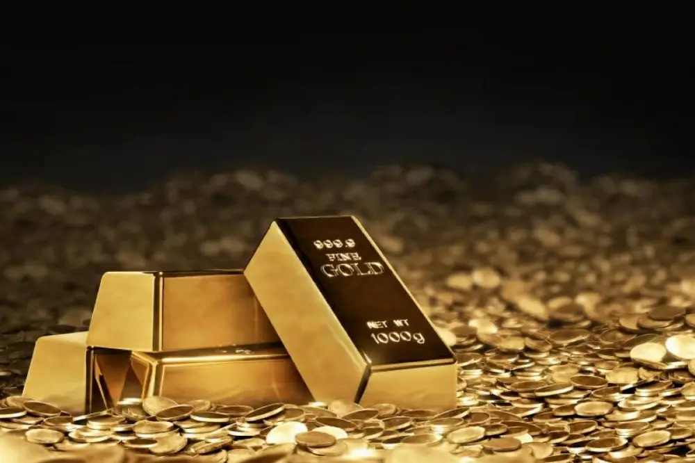 تراجع أسعار الذهب بفعل قوة الدولار وارتفاع عوائد السندات