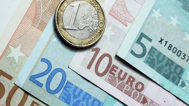 تراجع سعر اليورو مقابل الجنيه في 5 بنوك أسبوع 22 مايو 2026