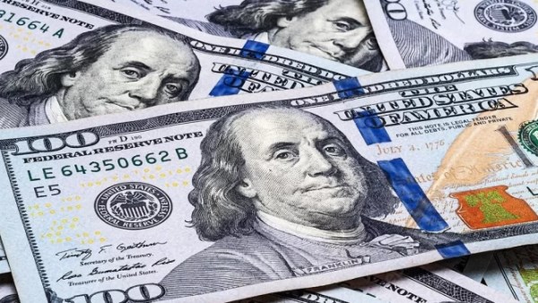 سعر الدولار اليوم في البنوك بعد موجة الانخفاض الأخيرة