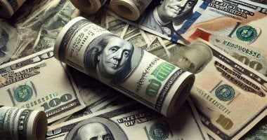 سعر الدولار ينهى تعاملات اليوم الاثنين على تراجع فى غالبية البنوك