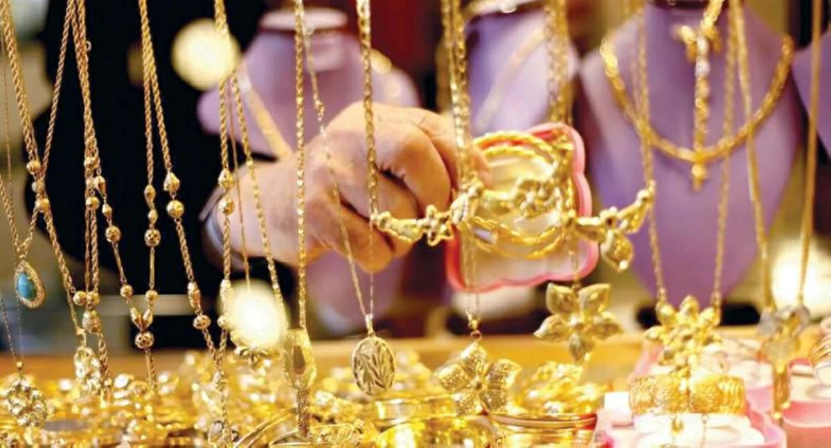 سعر الذهب اليوم وعيار 21 بختام تعاملات الأربعاء 20 مايو 2026 قبيل قرار البنك المركزي