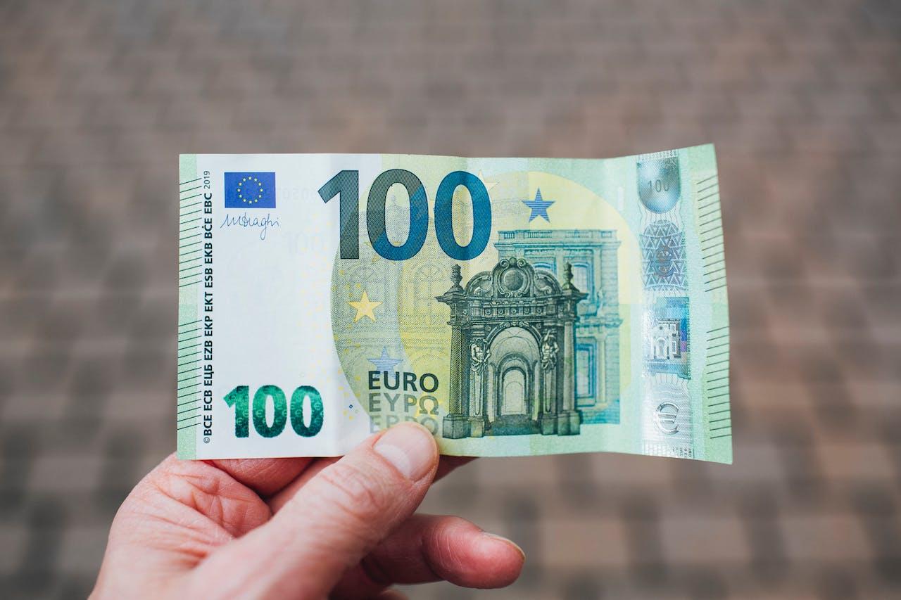 سعر اليورو اليوم الاثنين 18-05-2026 أمام الجنيه في ختام التعاملات -جريدة المال
