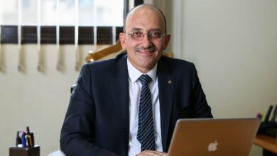 علاء فكري: ارتفاع الخامات والتوترات العالمية يصعّبان تنفيذ وحدات سكن لكل المصريين بأسعار ثابتة.. والتكلفة الفعلية للوحدة تتخطي 2 مليون جنيه