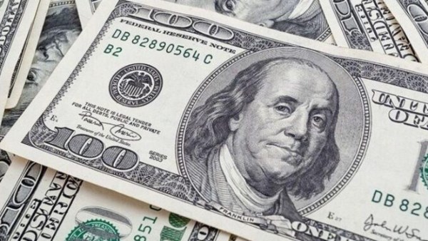 في بداية التعاملات.. سعر الدولار بالبنوك اليوم