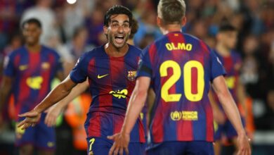 للعام الثاني.. جولة بالدراجات لأبطال الليغا في شوارع برشلونة