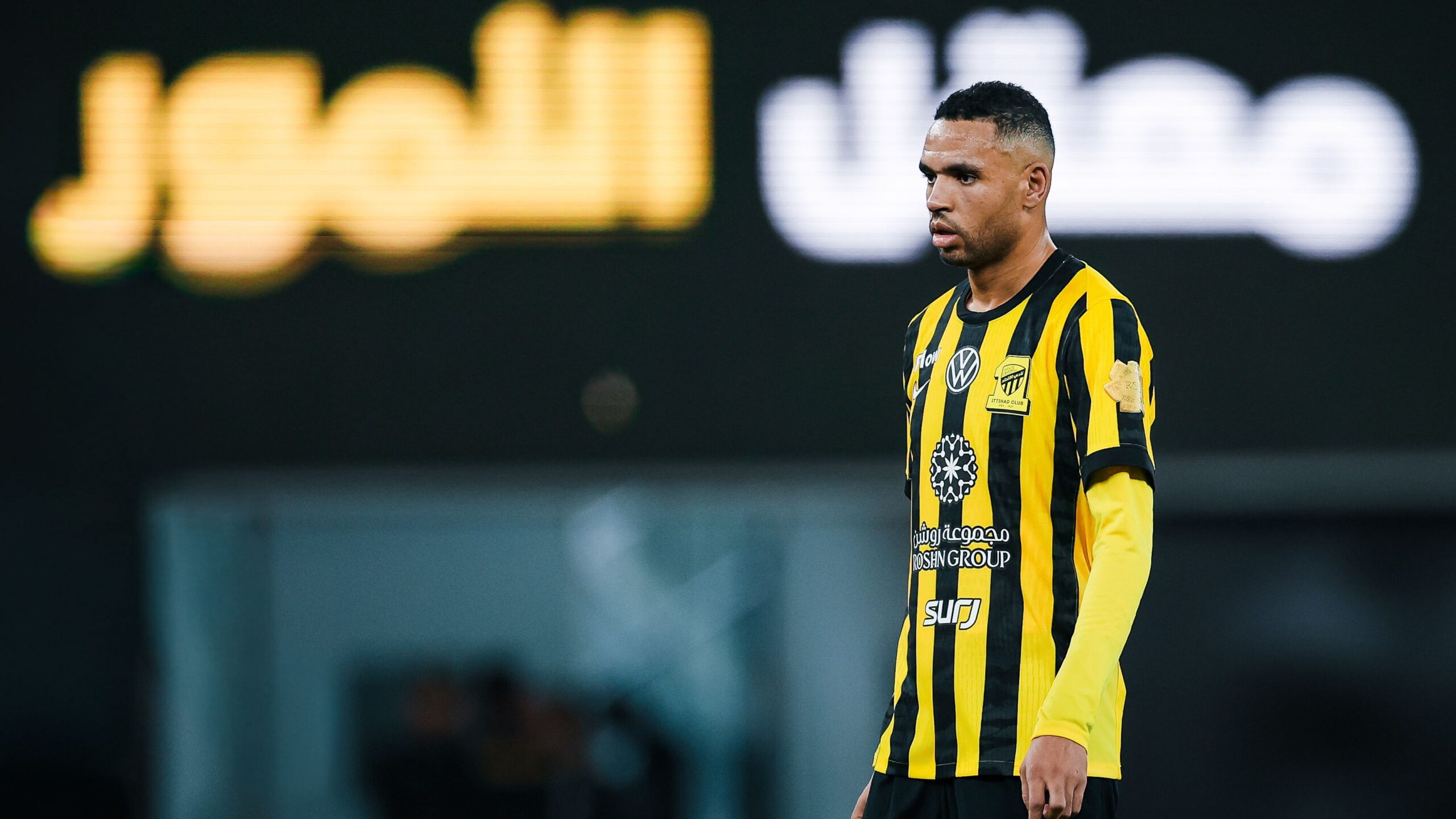 ما القنوات الناقلة لمباراة الاتحاد والقادسية في دوري روشن السعودي 2025-2026؟ وكيف تشاهدها عبر الإنترنت؟