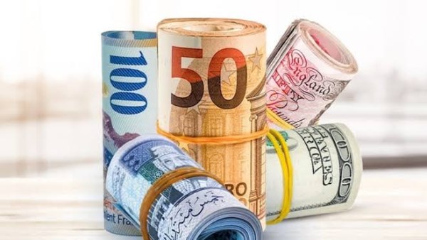 وفقا لآخر تحديثات.. أسعار العملات الأجنبية في مصر بالمستهل