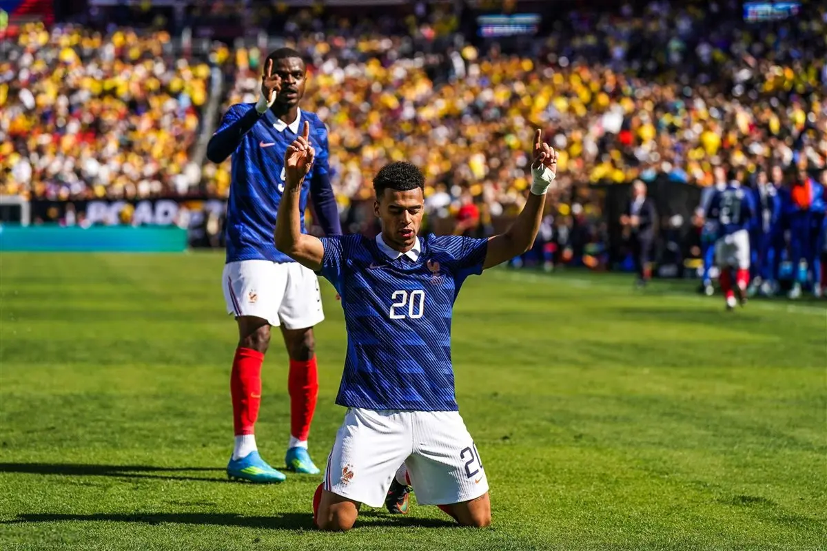 دليل شامل للقنوات الناقلة لمباراة نصف نهائي كأس العالم 2026 بين فرنسا وإسبانيا