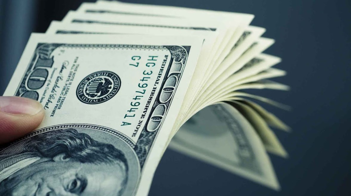 سعر الدولار اليوم أمام الجنيه المصري عقب التراجع الأخير
تحديثات سعر صرف الدولار مقابل الجنيه بعد موجة الهبوط الأخيرة
تطورات سعر الدولار أمام الجنيه المصري اليوم بعد التراجع الأخير