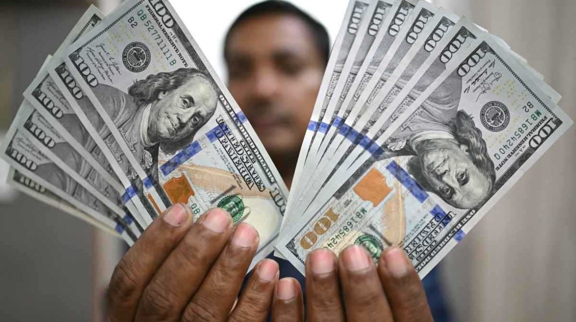 تحديثات سعر صرف الدولار أمام الجنيه المصري اليوم الإثنين 13 يوليو 2026