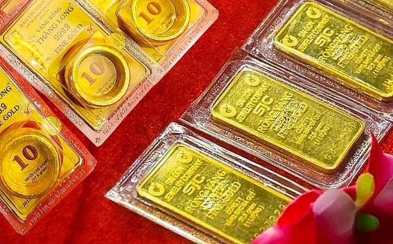 أسعار الذهب تتراجع مجدداً بعد ظهر اليوم 8 يوليو وسط استمرار الاتجاه الهبوطي
