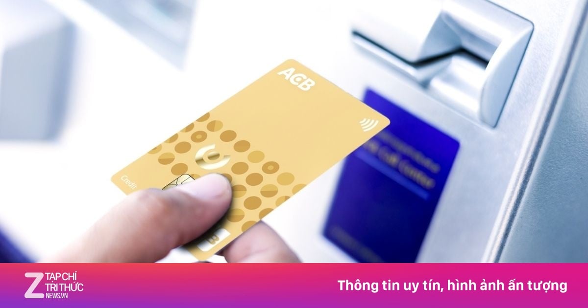رفع أحد البنوك أسعار الفائدة على بطاقات الائتمان إلى قرابة 50 في المئة سنويًا