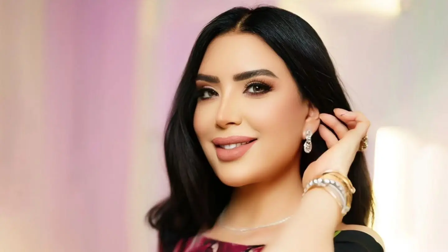 عبير صبري تتحدث عن كواليس المشهد المؤثر الذي أبكى يسرا في “خيانة عهد”